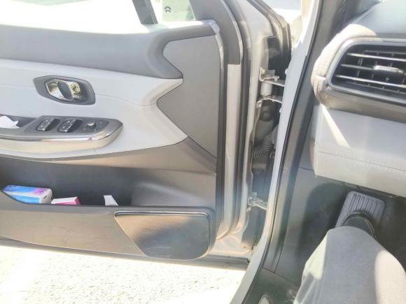 [上海·沪A] 二手蔚来蔚来ES82020款 415KM 六座版