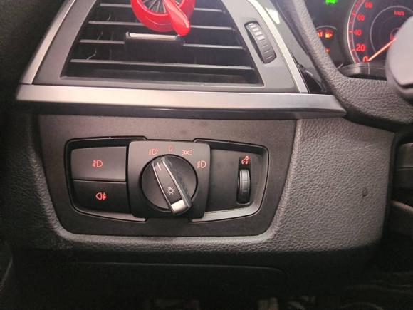 [武汉·鄂A] 二手宝马宝马3系2018款 320Li 领先型M运动套装