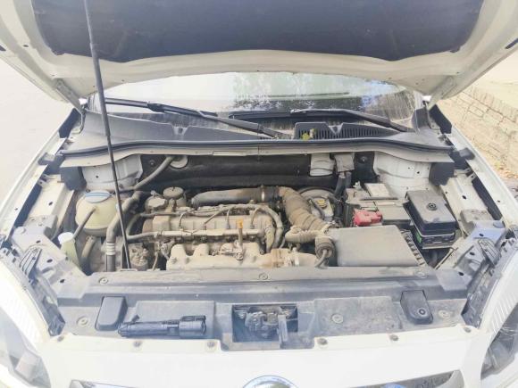 [西安·陕A] 二手中华中华V52016款 1.5T 自动两驱智能型