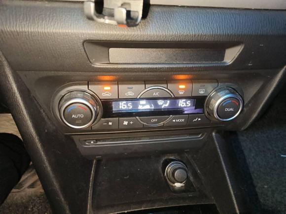 [义乌·浙G] 二手马自达马自达3 昂克赛拉2016款 三厢 1.5L 自动豪华型