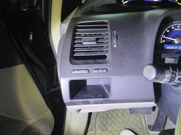 [广州·粤A] 二手本田思域2009款 1.8L 自动舒适版