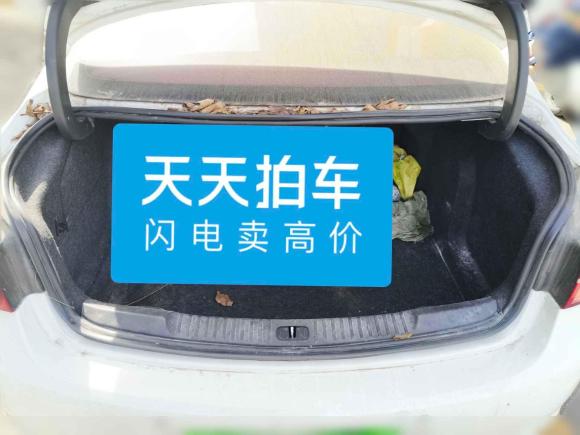 [无锡·苏E] 二手别克威朗2019款 三厢 15S 自动进取型