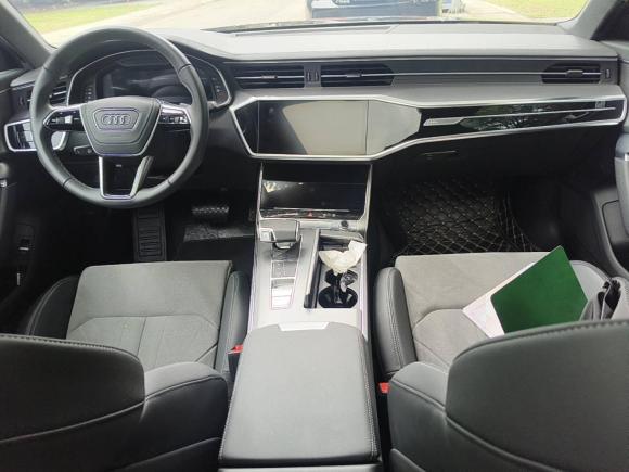 [成都·川A] 二手奥迪奥迪A6L2024款 40 TFSI 豪华动感型