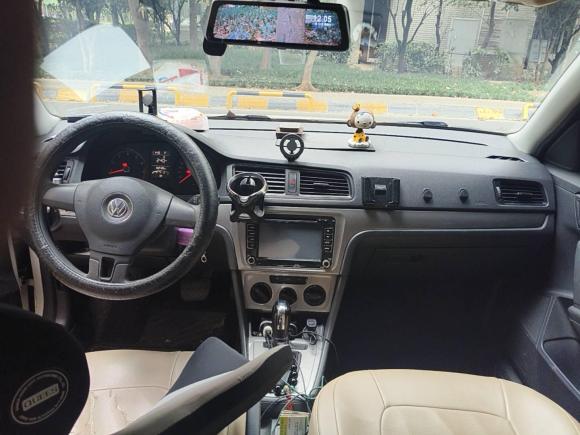 [武汉·鄂A] 二手大众朗逸2013款 改款经典 1.6L 自动风尚版