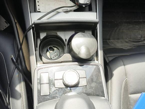 [上海·沪B] 二手奔驰奔驰E级2014款 E 200 轿跑版