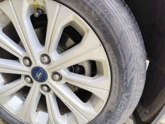 [成都·川G] 二手福特福睿斯2015款 1.5L 自动时尚型