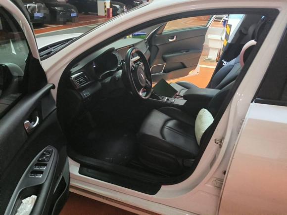 [深圳·粤B] 二手起亚起亚K5新能源2018款 2.0L 智享版