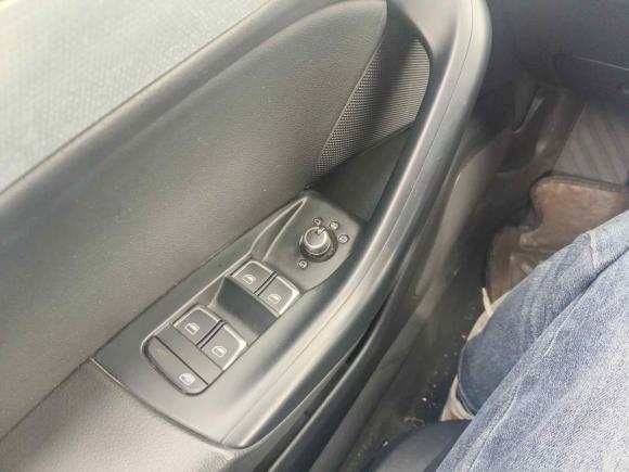 [义乌·浙G] 二手奥迪奥迪Q32013款 35 TFSI 舒适型