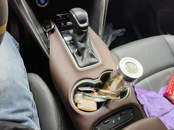 [苏州·苏U] 二手丰田凌放HARRIER2022款 2.0L CVT两驱尊享版