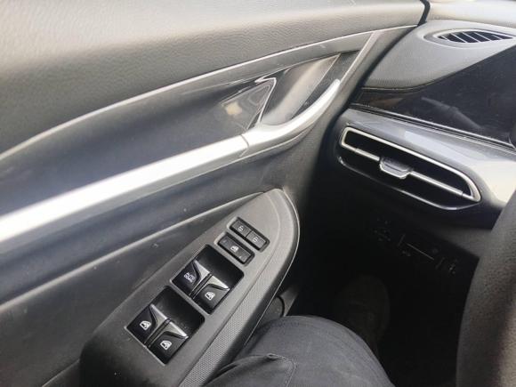 [无锡·苏B] 二手长安逸动2020款 PLUS 蓝鲸NE 1.4T GDI DCT锋尚型