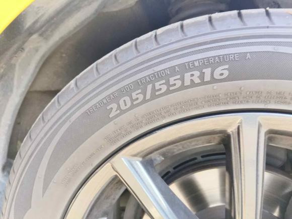 [上海·沪D] 二手斯巴鲁斯巴鲁BRZ2017款 2.0i 手动type-RS黄色特装版