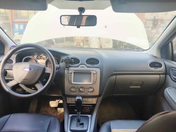 [西安·陕A] 二手福特福克斯2013款 两厢经典 1.8L 自动基本型