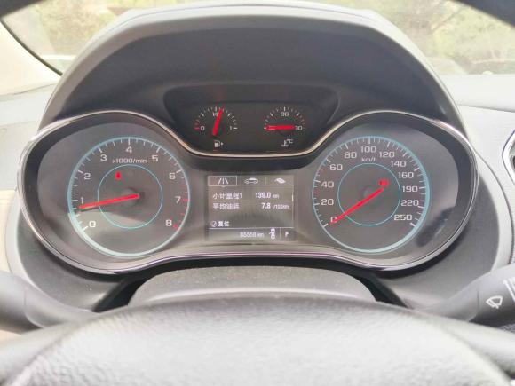 [武汉·鄂A] 二手雪佛兰科鲁兹2015款 1.5L 自动豪华版