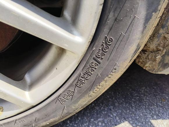 [武汉·鄂A] 二手道奇酷威2013款 2.4L 两驱尊尚版