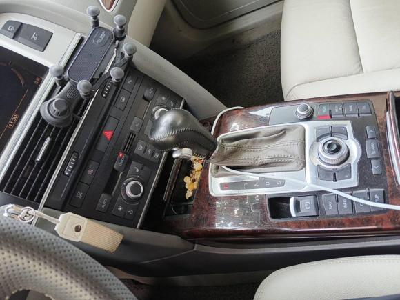 [西安·陕U] 二手奥迪奥迪A6L2010款 2.4L 舒适型