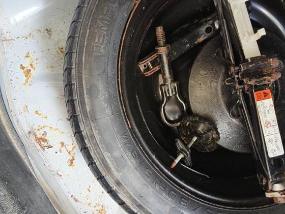 [杭州·赣E] 二手福特福睿斯2015款 1.5L 自动时尚型