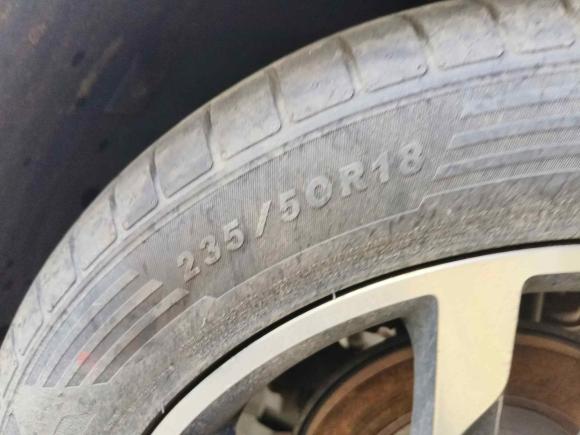 [南通·苏F] 二手荣威荣威RX52018款 20T 两驱手动互联网智尊版