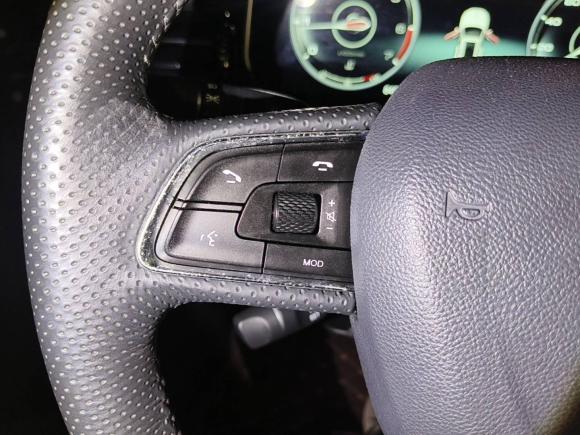 [武汉·鄂A] 二手红旗红旗HS52019款 2.0T 智联旗享版