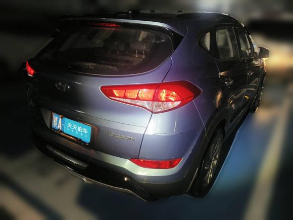 [南昌·赣A] 二手现代途胜2018款 1.6T 双离合两驱15周年特别版