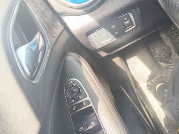 [苏州·苏E] 二手比亚迪元新能源2018款 EV360 智联炫酷型