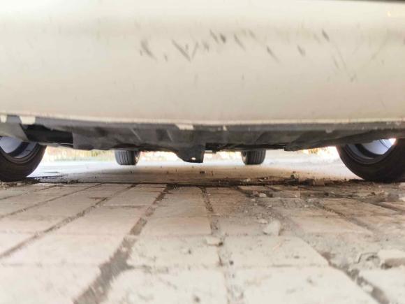 [上海·皖R] 二手三菱翼神2012款 经典 1.8L CVT黑白版