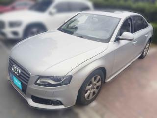 奥迪奥迪A4L2012款 2.0 TFSI 自动标准型