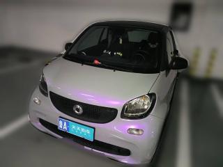 smartsmart fortwo2015款 1.0L 52千瓦硬顶灵动版