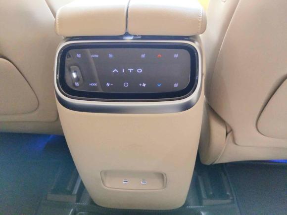 [上海·沪A] 二手鸿蒙智行问界M72024款 1.5T 智驾四驱Max版 5座