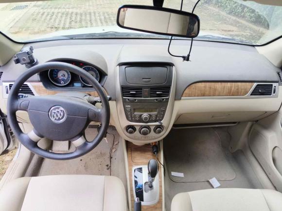 [武汉·鄂A] 二手别克凯越2015款 1.5L 自动经典型