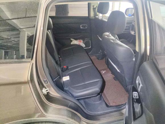 [苏州·苏U] 二手三菱欧蓝德2019款 2.0L 两驱畅享版 5座 国VI