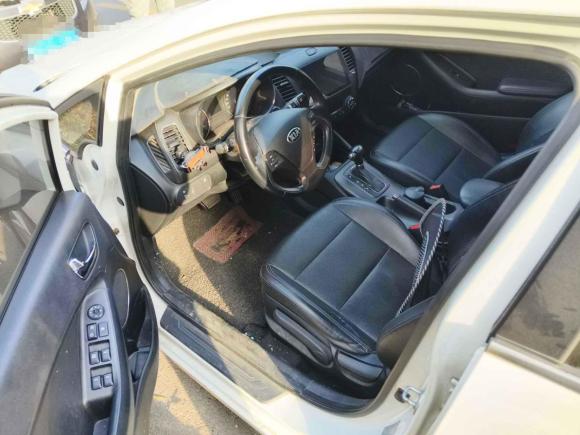 [青岛·鲁B] 二手起亚起亚K32015款 1.6L 自动DLX