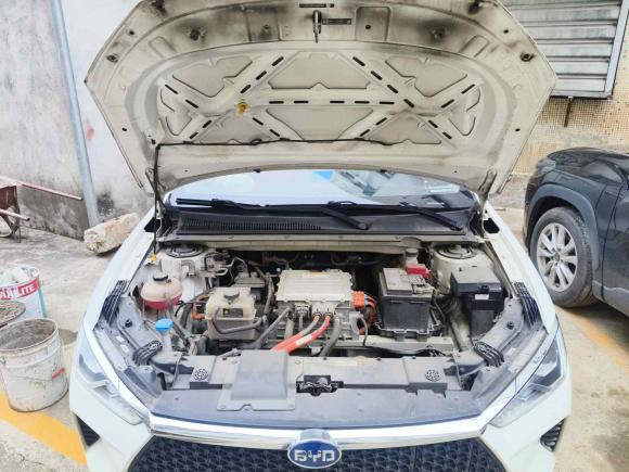 [深圳·粤A] 二手比亚迪比亚迪e22021款 舒适型