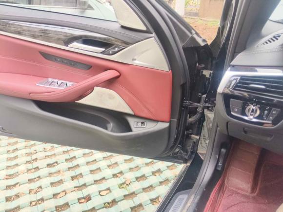 [武汉·沪C] 二手宝马宝马5系2022款 改款 525Li M运动套装