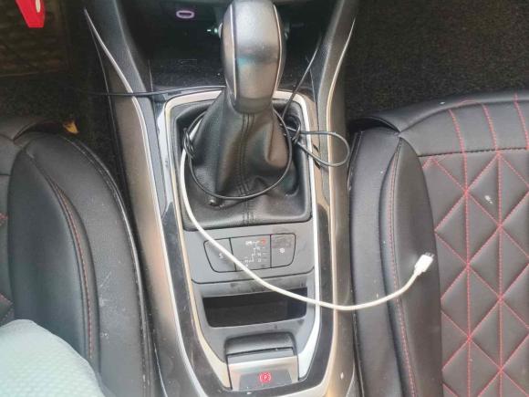 [义乌·浙G] 二手标致标致4082015款 1.2T 自动豪华版