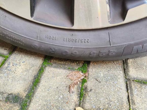 [上海·沪B] 二手斯巴鲁傲虎2015款 2.0DIT 尊贵版