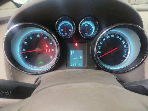 [武汉·鄂A] 二手别克英朗2012款 GT 1.6L 自动时尚版