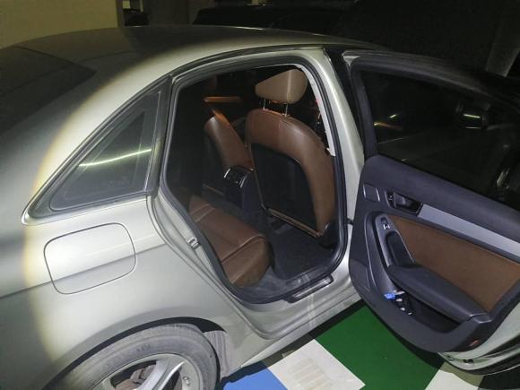 [深圳·粤B] 二手奥迪奥迪A4L2015款 45 TFSI quattro个性运动型