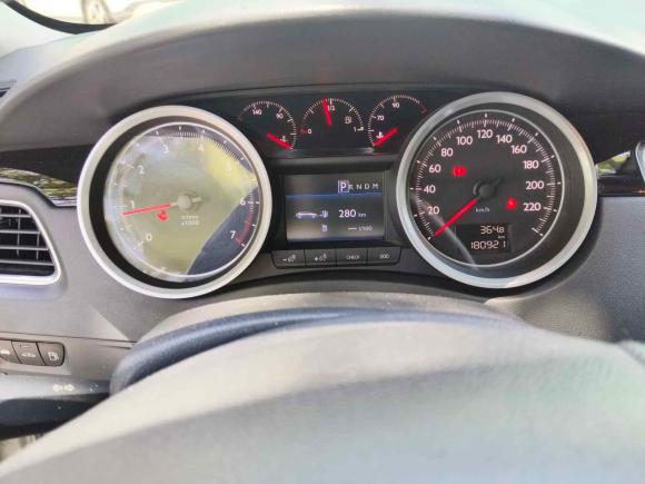 [无锡·苏B] 二手标致标致5082011款 2.3L 自动旗舰版