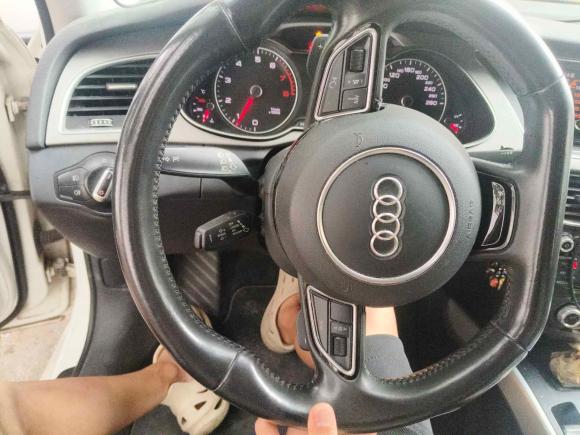 [上海·沪B] 二手奥迪奥迪A4L2015款 35 TFSI 自动标准型