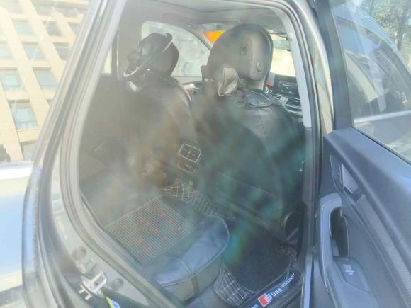 [上海·赣A] 二手奥迪奥迪Q5L2021款 45 TFSI 豪华动感型