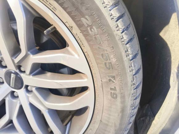 [青岛·鲁B] 二手魏牌魏牌 VV52017款 2.0T 超豪型