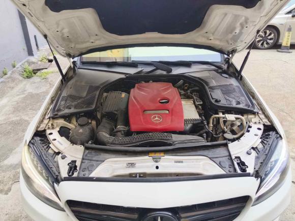 [广州·粤U] 二手奔驰奔驰C级2018款 C 200 L 运动版