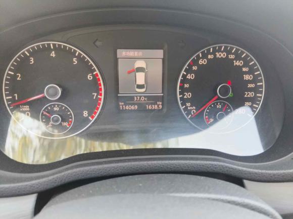 [南通·苏F] 二手大众帕萨特2013款 1.8TSI DSG御尊版