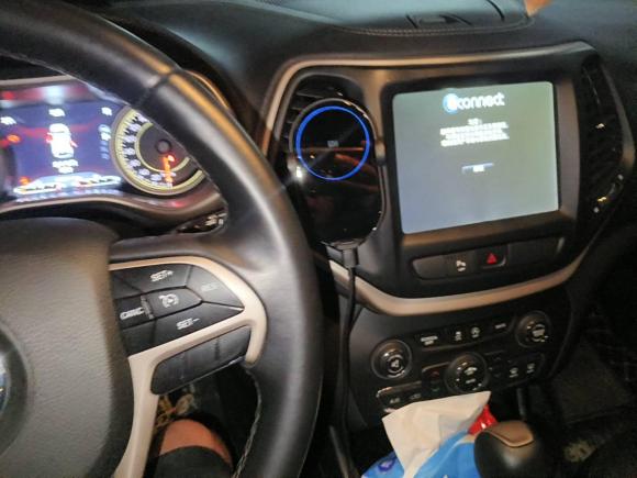 [上海·沪B] 二手Jeep自由光2017款 2.4L 领先智能版