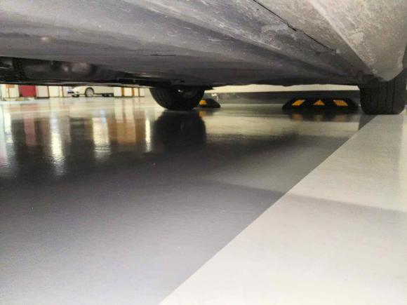 [苏州·苏U] 二手奔驰奔驰E级2023款 E 260 L 运动型