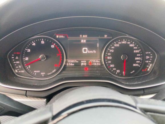 [南京·苏A] 二手奥迪奥迪A4L2017款 40 TFSI 时尚型