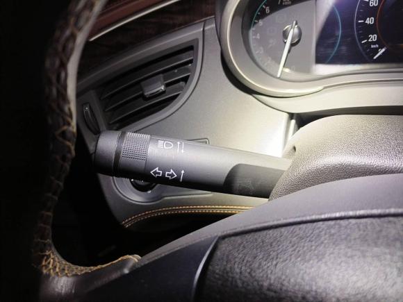 [武汉·鄂A] 二手别克君越2013款 2.0T SIDI 智享旗舰型