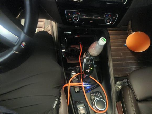 [苏州·苏U] 二手宝马宝马X12020款 sDrive20Li 尊享型