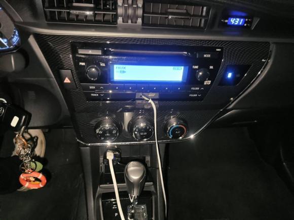 [上海·沪A] 二手丰田卡罗拉2014款 1.6L CVT GL-i真皮版