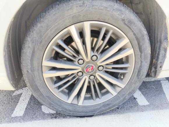 [西安·陕A] 二手荣威荣威i52019款 1.5L 自动4G互联领豪旗舰版